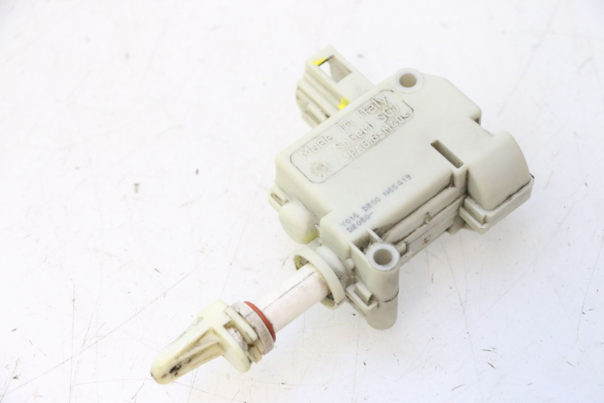 photo de MOTOR APERTURA BAÚL PIAGGIO LIBERTY IGET 4T 50 (2015 - 2020) - Vista general del producto