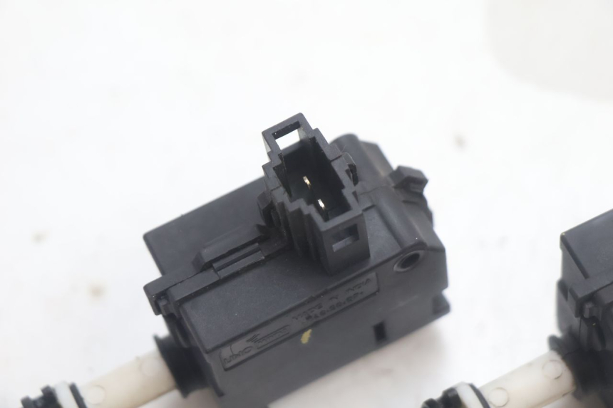 photo de CIERRE ASIENTO MOTOR PIAGGIO MP3 HPE 530 (2022 - 2026) - Zoom estado de uso