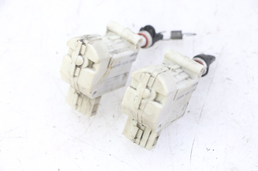 photo de CIERRE ASIENTO MOTOR PIAGGIO MP3 LT 300 (2010 - 2016) - Zoom estado de uso