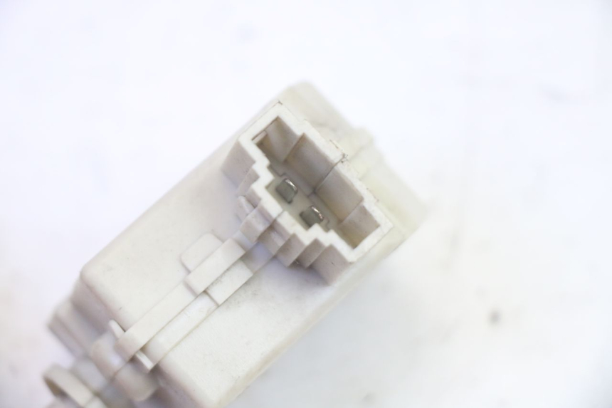 photo de MOTOR APERTURA BAÚL PIAGGIO MP3 LT 400 (2007 - 2012) - Zoom estado de uso