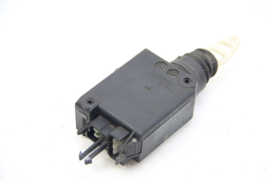 photo de MOTOR APERTURA BAÚL PEUGEOT SATELIS COMPRESSOR K15 125 (2006 - 2009) - Zoom estado de uso