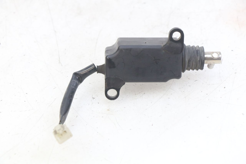 photo de MOTOR APERTURA BAÚL SYM SYMPHONY 125 (2009 - 2015) - Detalle de la pieza