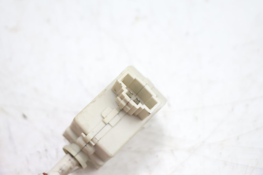 photo de CIERRE ASIENTO MOTOR PIAGGIO X8 STREET 125 (2006 - 2007) - Zoom estado de uso