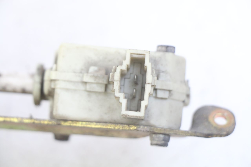 photo de MOTOR APERTURA BAÚL PIAGGIO X9 EVOLUTION 125 (2003 - 2007) - Detalle de la pieza