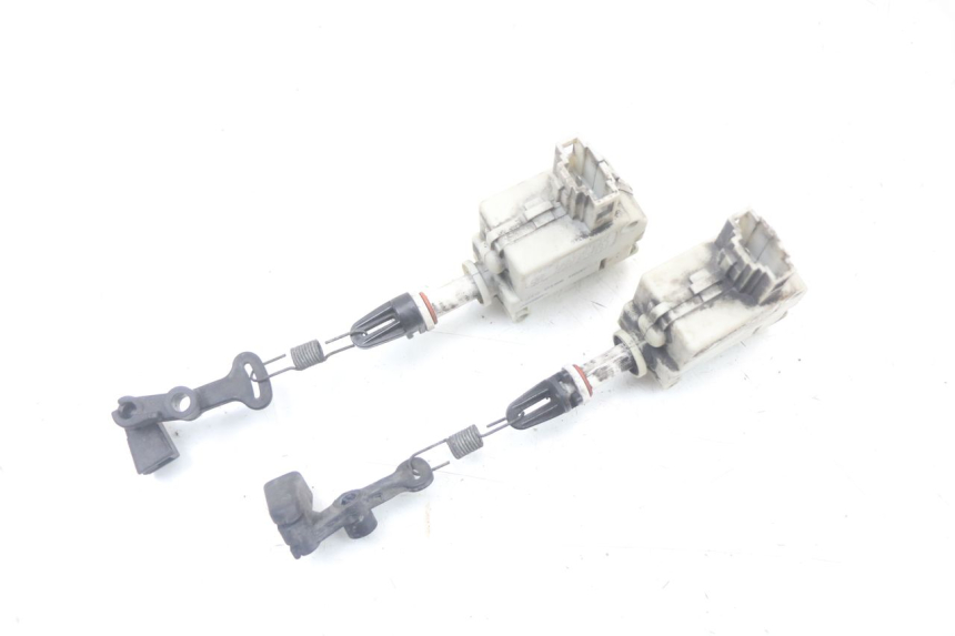 photo de CIERRE ASIENTO MOTOR PIAGGIO XEVO - X EVO 125 (2007 - 2017) - Zoom estado de uso