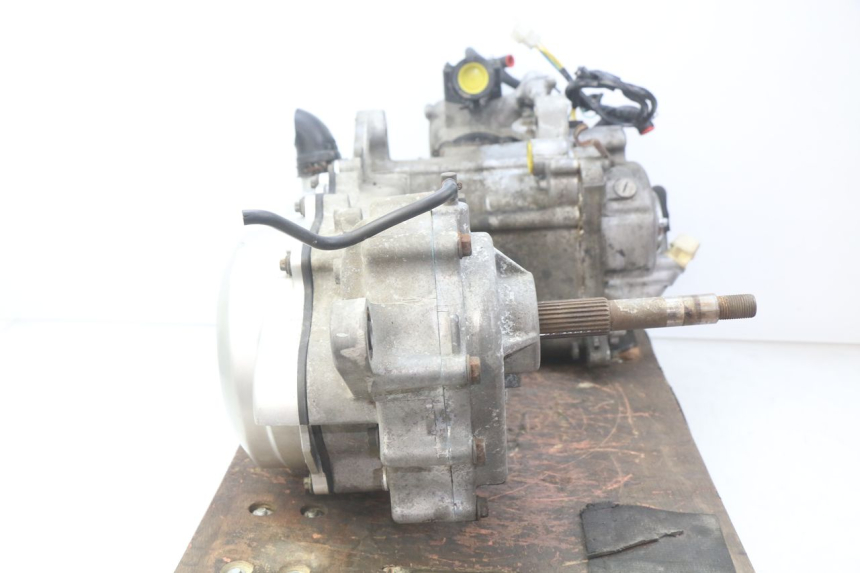 photo de MOTOR KYMCO PEOPLE 250 (2004 - 2008) - Vista general del producto