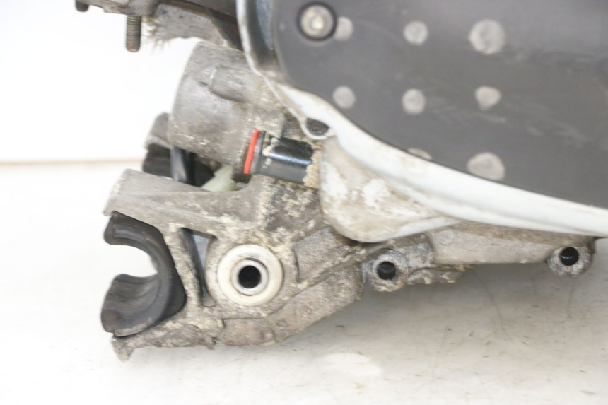 photo de MOTOR PEUGEOT ELYSTAR 125 (2002 - 2007) - Características distintivas