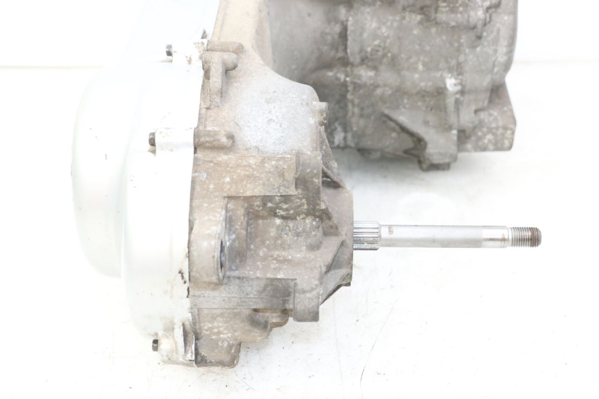 photo de MOTOR PEUGEOT ELYSTAR 125 (2002 - 2007) - Inspección visual detallada