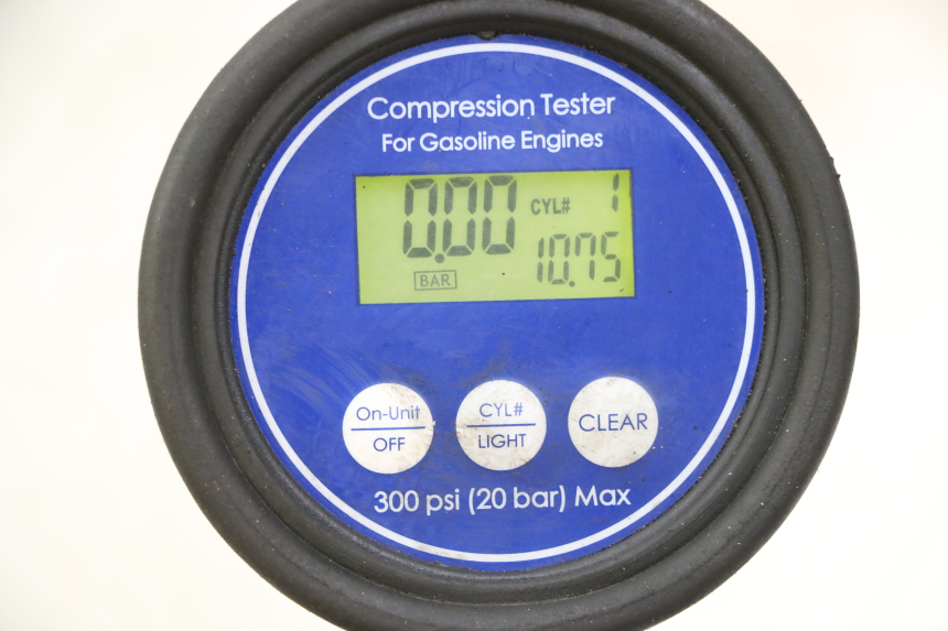 photo de MOTOR PEUGEOT SATELIS COMPRESSOR K15 125 (2006 - 2009) - Otra perspectiva