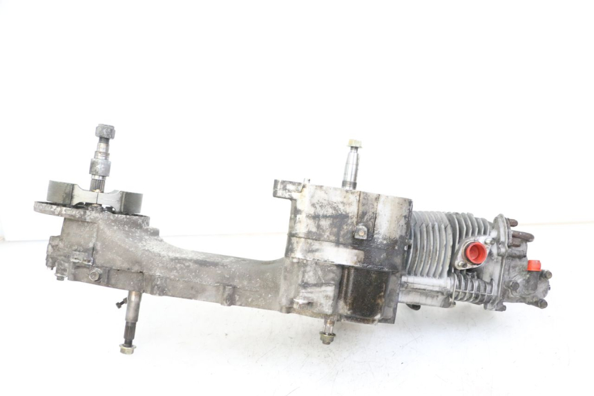 photo de MOTOR PEUGEOT VIVACITY 125 (2010 - 2017) - Primer plano técnico