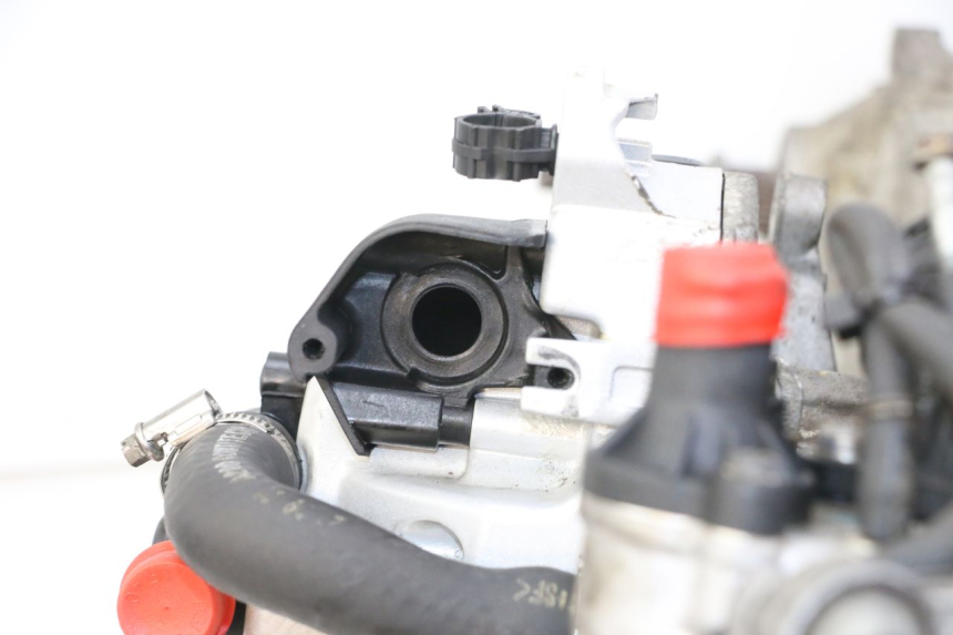 photo de MOTOR PIAGGIO BEVERLY 125 (1998 - 2005) - Primer plano técnico