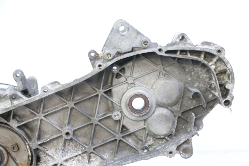 photo de MOTOR PIAGGIO VESPA GRANTURISMO 125 (2003 - 2007) - Estado de la superficie y material