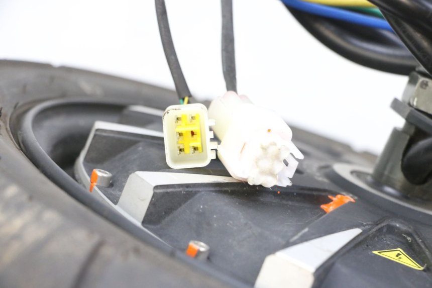 photo de MOTOR EFUN PUSA 1 - Otra perspectiva