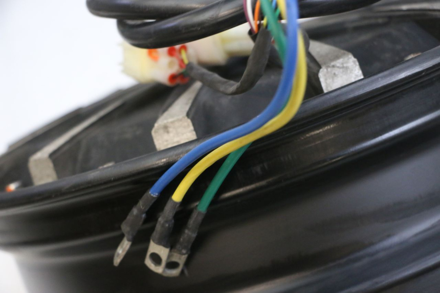 photo de MOTOR EFUN PUSA 1 - Otra perspectiva