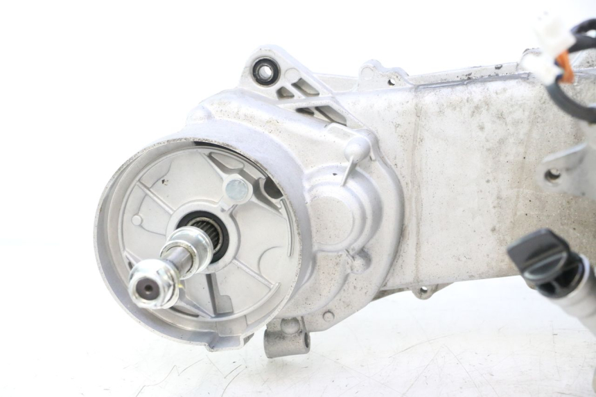 photo de MOTOR JM MOTORS R-MAX TECH 50 (2024 - 2026) - Foto de producto adicional