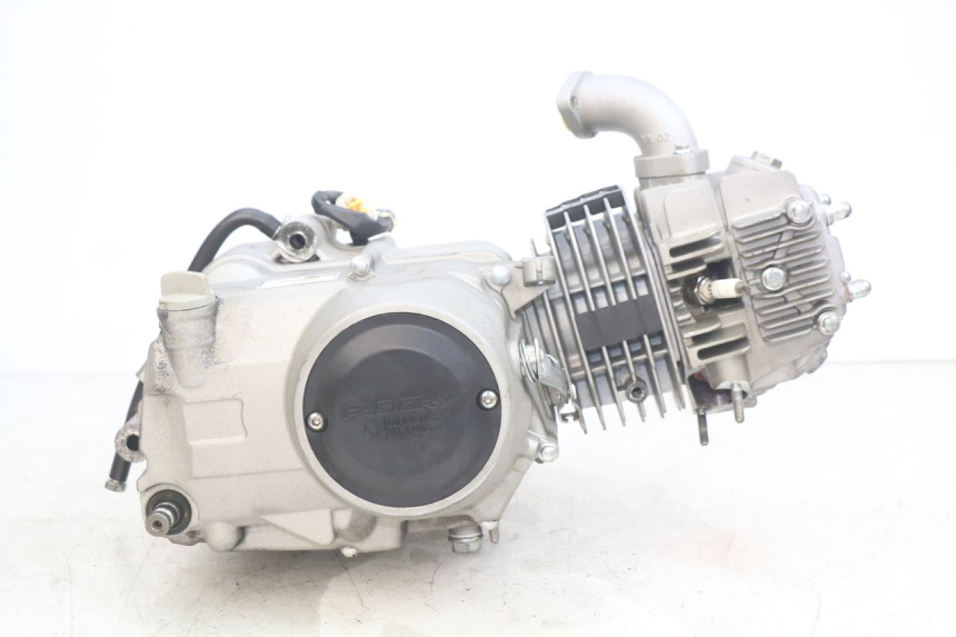 photo de MOTOR YCF R-START 125 - Vista principal