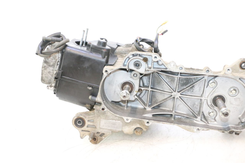 photo de MOTOR YIYING RETRO 50 (2008 - 2017) - Perfil de la pieza de repuesto