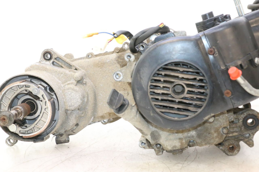 photo de MOTOR YIYING RETRO 50 (2008 - 2017) - Marcados y referencias originales