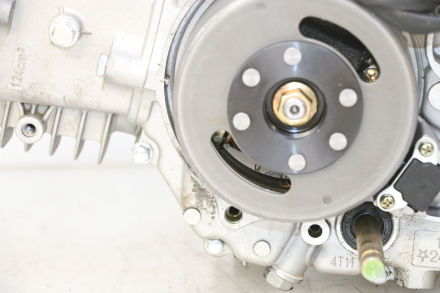 photo de MOTOR APOLLO RFZ 125 - Enfoque en la estructura