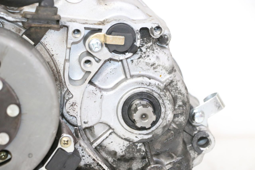 photo de MOTOR APOLLO RFZ 125 - Enfoque en la estructura