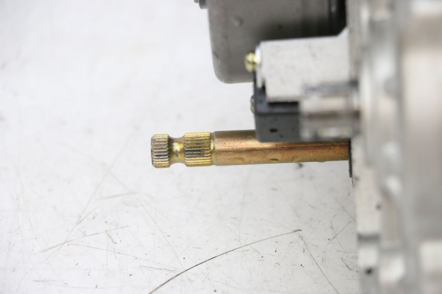 photo de MOTOR APOLLO RFZ 125 - Características distintivas