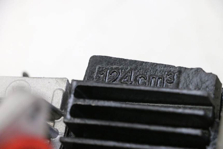 photo de MOTOR APOLLO RFZ 125 - Zoom estado de uso