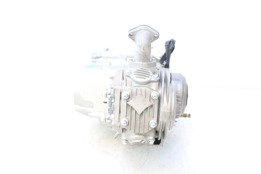 photo de MOTOR APOLLO RFZ 150 - Vista general del producto
