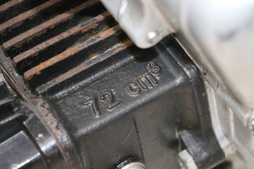 photo de MOTOR YAMASAKI ROADSTER 50 (2013 - 2018) - Zoom estado de uso
