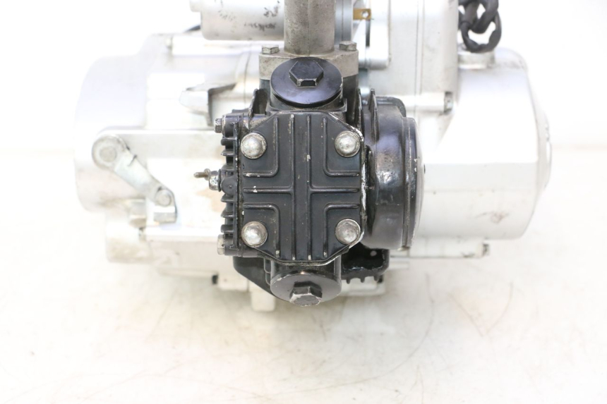 photo de MOTOR YAMASAKI ROADSTER 50 (2013 - 2018) - Recambio usado revisado