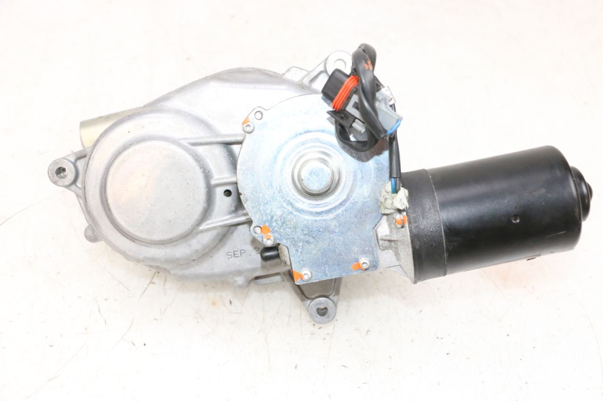 photo de MOTOR ROLL LOCK PIAGGIO MP3 HPE 300 (2019 - 2026) - Otra vista del artículo