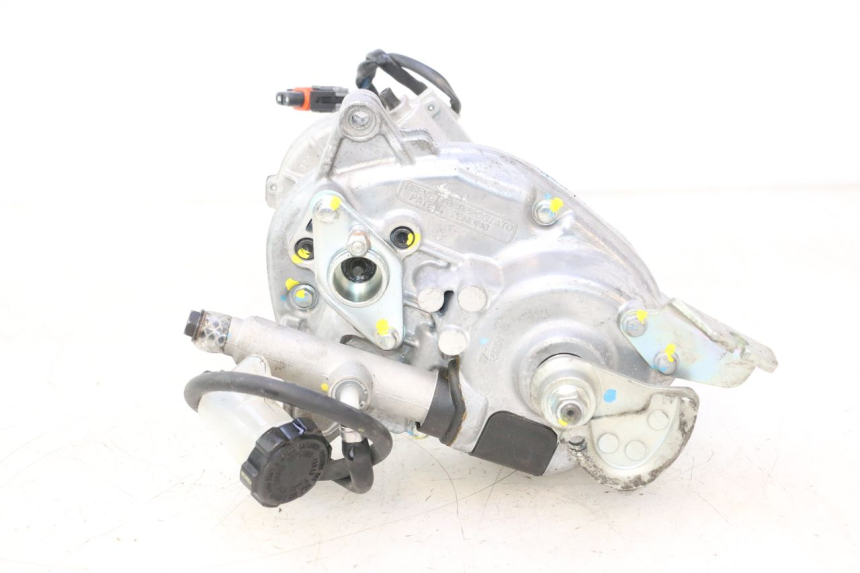photo de MOTOR ROLL LOCK PIAGGIO MP3 HPE 530 (2022 - 2026) - Vista principal