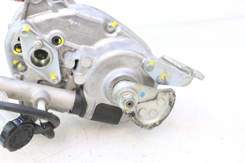 photo de MOTOR ROLL LOCK PIAGGIO MP3 HPE 530 (2022 - 2026) - Inspección visual detallada