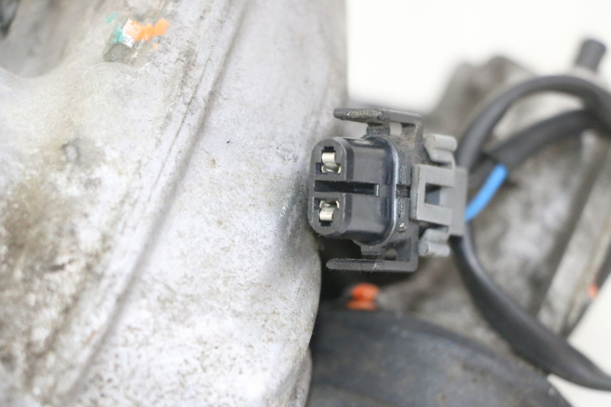 photo de MOTOR ROLL LOCK PIAGGIO MP3 LT 300 (2010 - 2016) - Otra perspectiva