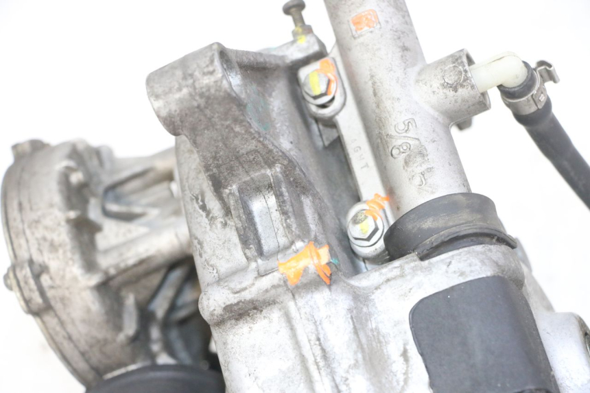 photo de MOTOR ROLL LOCK PIAGGIO MP3 LT 300 (2010 - 2016) - Estado de la superficie y material