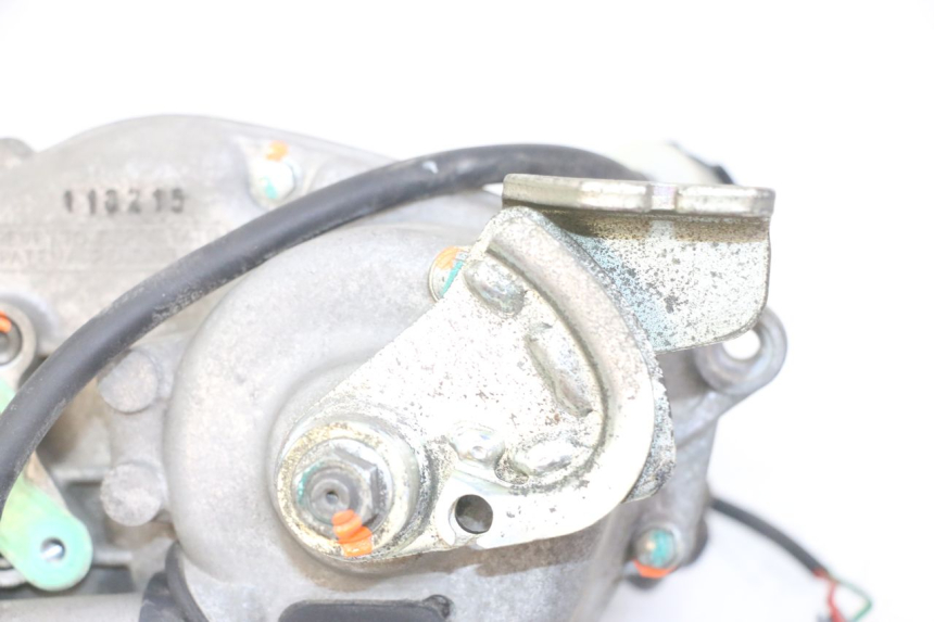 photo de MOTOR ROLL LOCK PIAGGIO MP3 LT 300 (2010 - 2016) - Zoom sobre los componentes