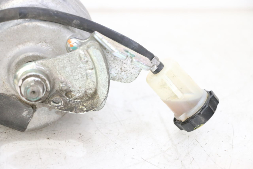 photo de MOTOR ROLL LOCK PIAGGIO MP3 LT 300 (2010 - 2016) - Enfoque en la estructura