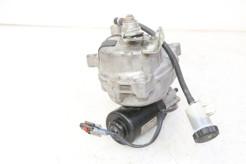 photo de MOTOR ROLL LOCK PIAGGIO MP3 125 (2006 - 2014) - Vista general del producto