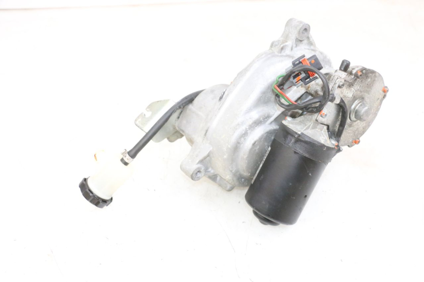 photo de MOTOR DE BLOQUEO DE RODILLO PIAGGIO MP3 RL 250 (2006 - 2010) - Otra perspectiva