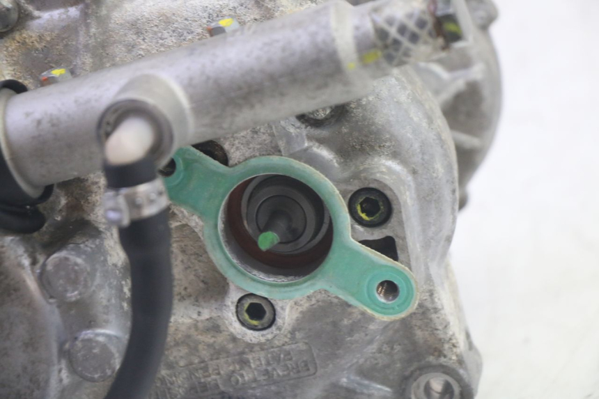 photo de MOTOR DE BLOQUEO DE RODILLO PIAGGIO MP3 RL 250 (2006 - 2010) - Detalle de la pieza