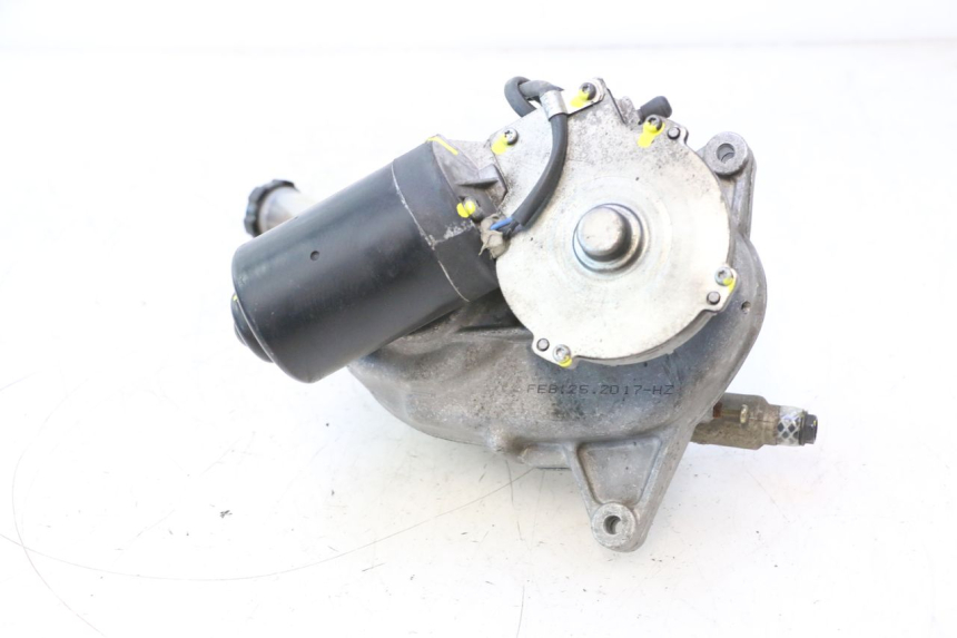 photo de MOTOR ROLL LOCK PIAGGIO MP3 500 (2016 - 2018) - Primer plano técnico