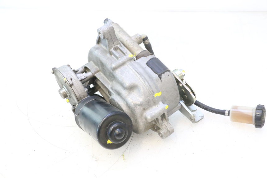 photo de MOTOR ROLL LOCK PIAGGIO MP3 500 (2016 - 2018) - Detalles de los puntos de fijación