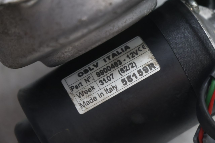 photo de MOTOR ROLL LOCK PIAGGIO MP3 125 (2006 - 2014) - Primer plano técnico