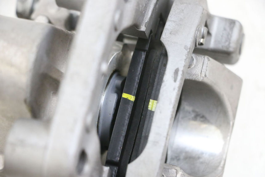 photo de MOTOR ROLL LOCK YAMAHA TRICITY 300 (2020 - 2024) - Vista general del producto