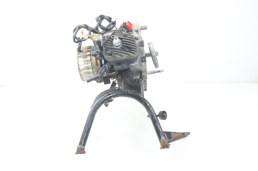 photo de MOTOR TNT MOTOR ROMA 10' 2T 50 (2011 - 2018) - Otra perspectiva