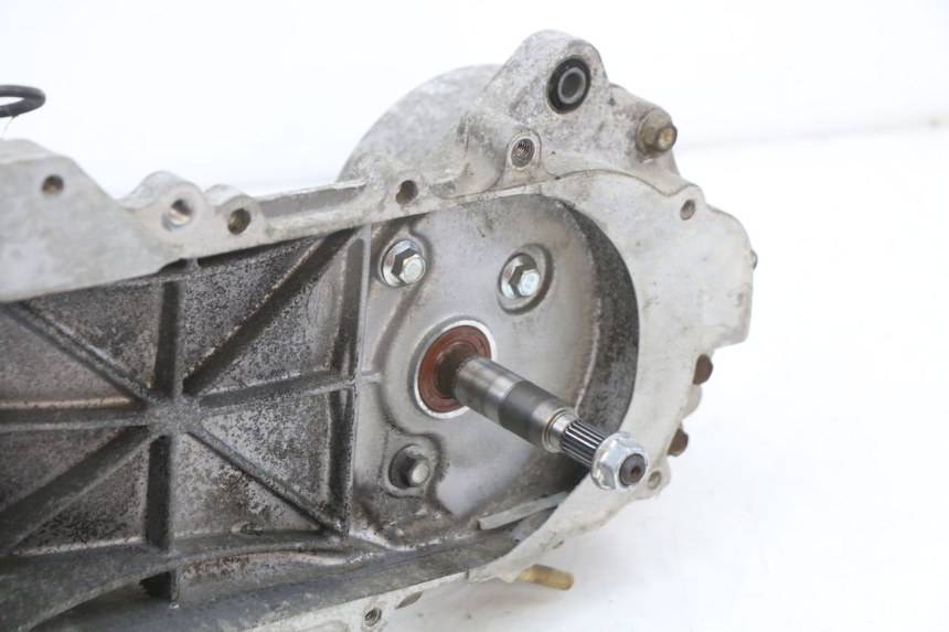 photo de MOTOR TNT MOTOR ROMA 10' 4T 50 (2007 - 2018) - Zoom estado de uso