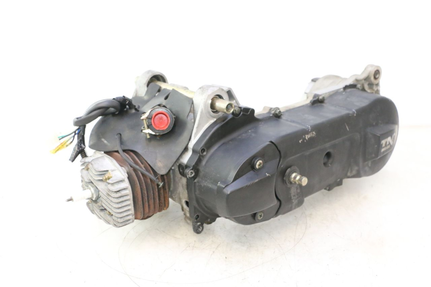 photo de MOTOR TNT MOTOR ROMA 12' 2T 50 (2007 - 2018) - Ángulo de visión alternativo