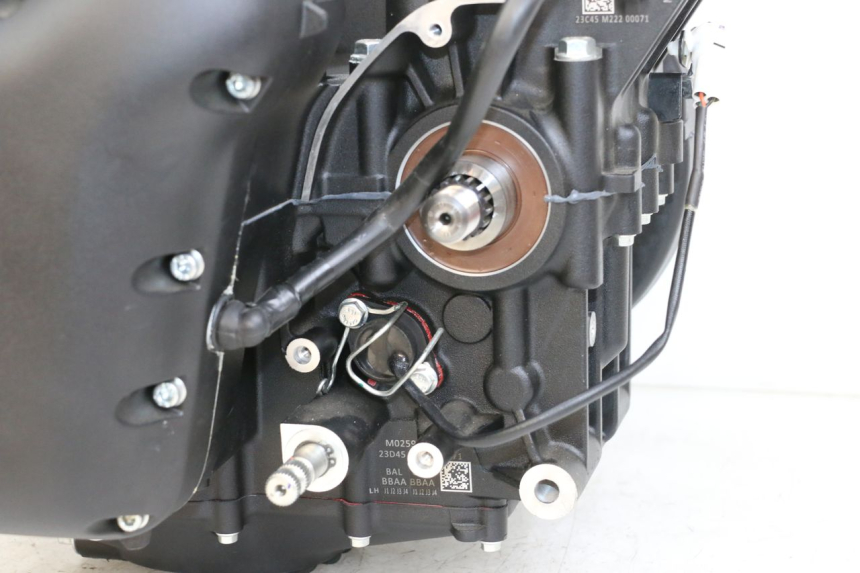 photo de MOTOR ROYAL ENFIELD CONTINENTAL GT 650 (2019 - 2024) - Inspección visual detallada