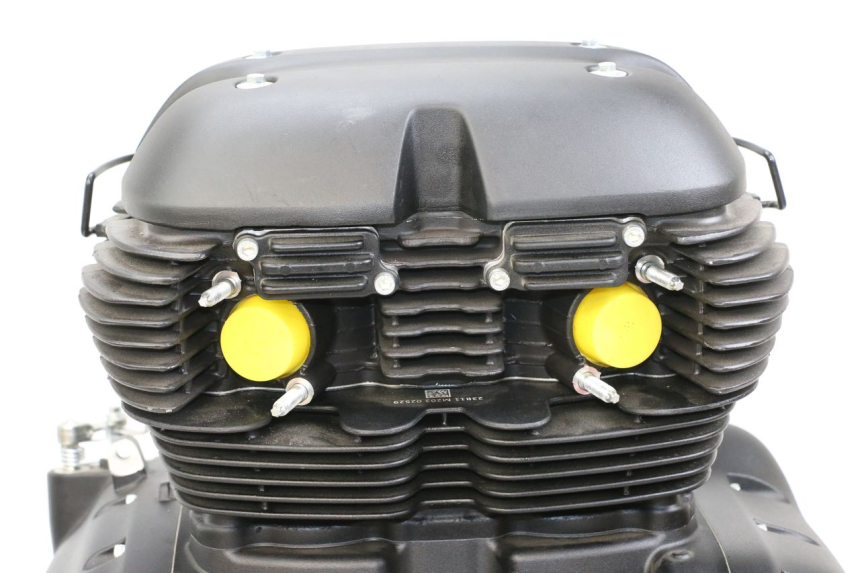 photo de MOTOR ROYAL ENFIELD CONTINENTAL GT 650 (2019 - 2024) - Detalles de los puntos de fijación