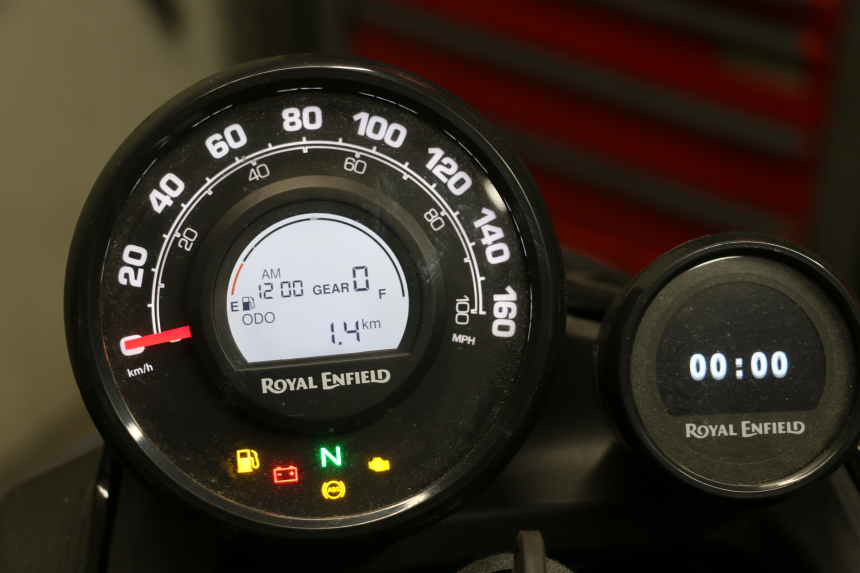 photo de MOTOR ROYAL ENFIELD SCRAM 411 (2022 - 2024) - Zoom calidad de ocasión