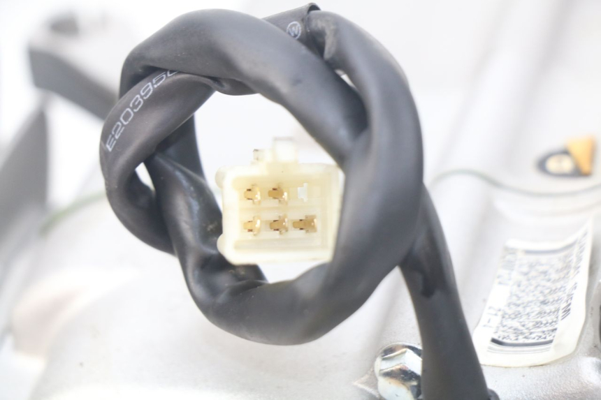 photo de MOTOR APOLLO RXF 125 - Marcados y referencias originales